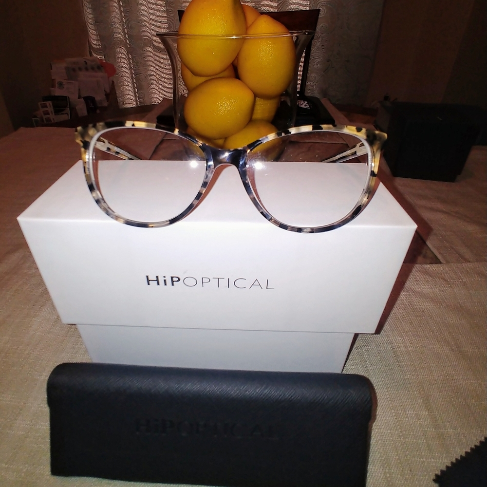 Hip Optical Frame